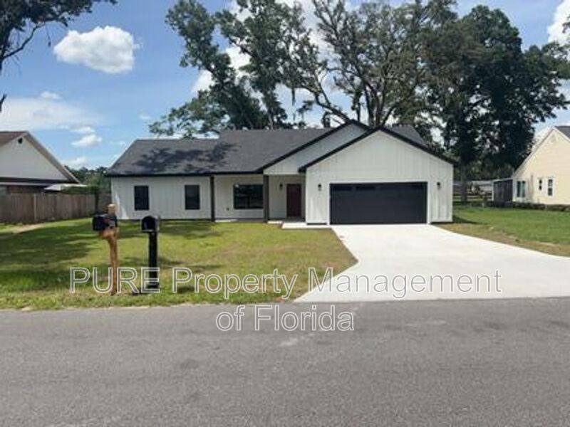 House for rent at 6001 SE 4th Place, Ocala, FL 34472