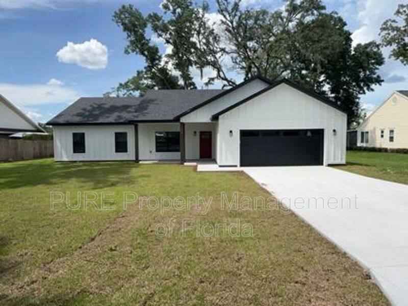 House for rent at 6001 SE 4th Place, Ocala, FL 34472