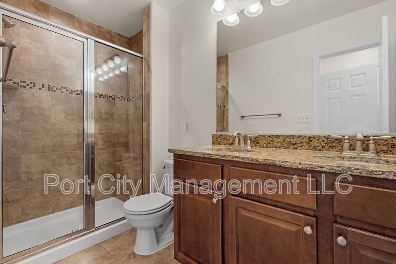 Townhouse for rent at 2 W Clement St, Baltimore, MD 21230
