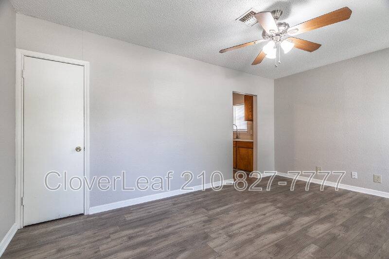 House for rent at 512 Curtiss Ave, Schertz, TX 78154
