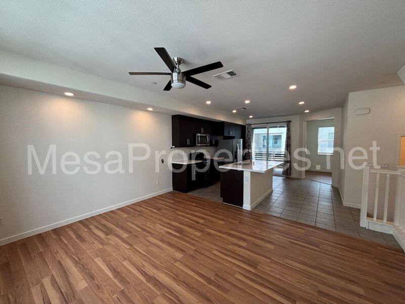 Townhouse for rent at 11027 Serenity Dr, Rancho Cucamonga, CA 91730