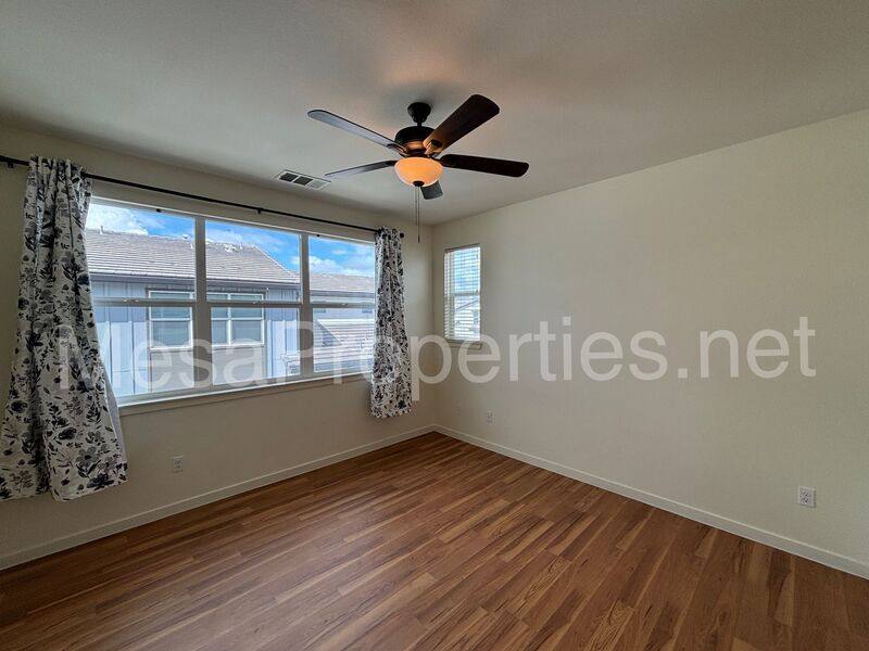 Townhouse for rent at 11027 Serenity Dr, Rancho Cucamonga, CA 91730