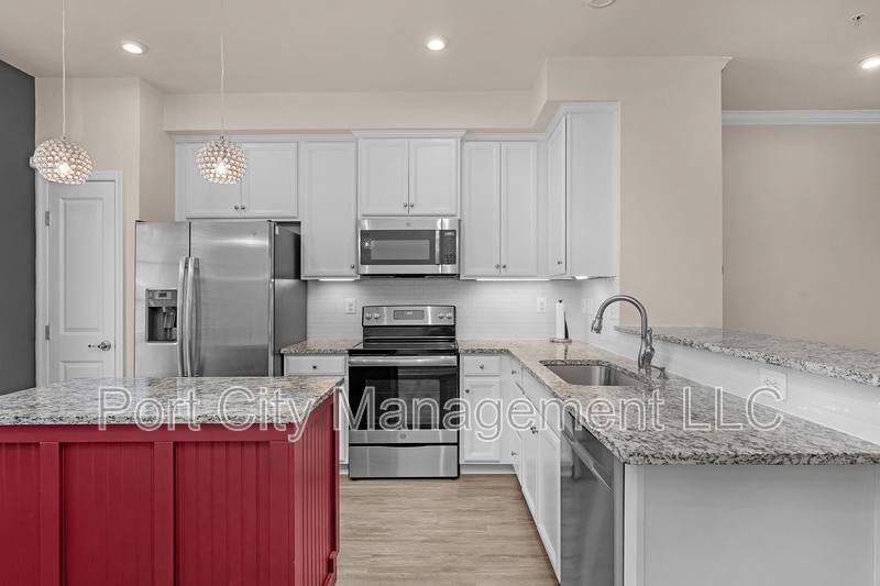 Townhouse for rent at 133 S Macon St, Baltimore, MD 21224
