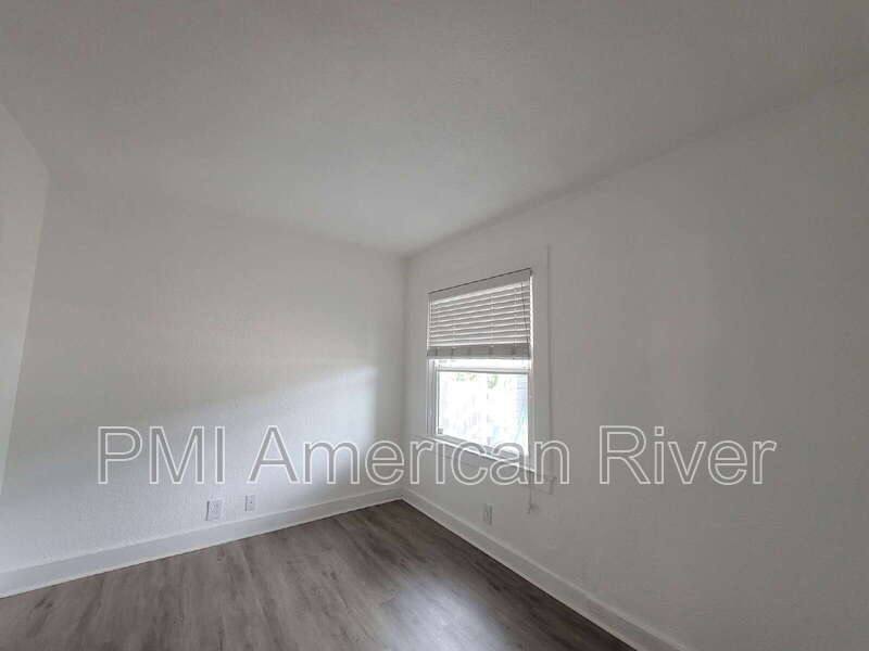 Apartment for rent at 3116 40th St #B, Sacramento, CA 95817