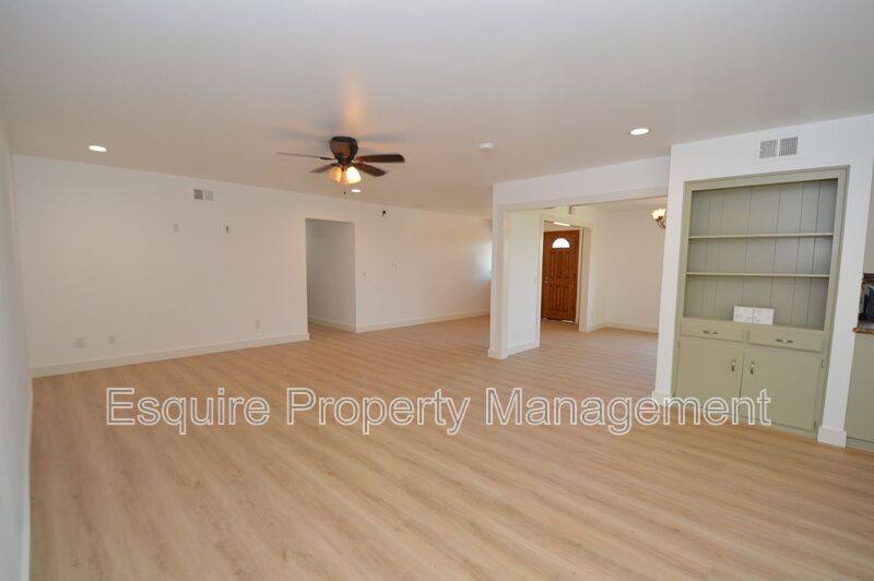 House for rent at 13515 W Telegraph Rd, Santa Paula, CA 93060