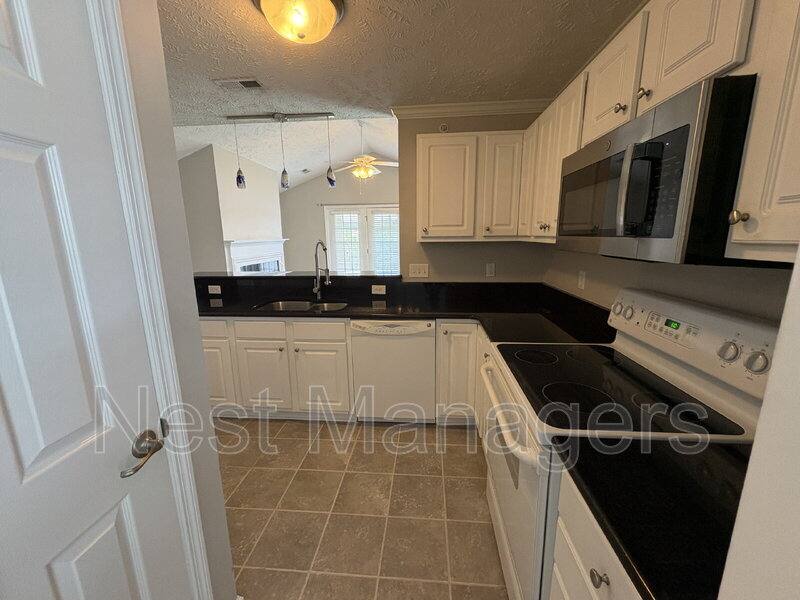 House for rent at 3330 Harbour Pointe Place #12, Fayetteville, NC 28314