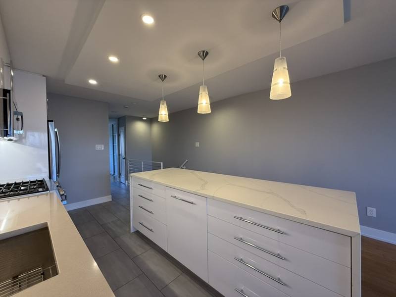 Condo for rent at 1245 13th St NW #607, Washington, DC 20005
