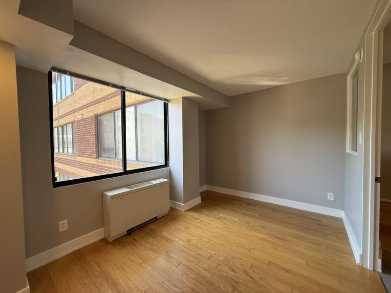 Condo for rent at 1245 13th St NW #607, Washington, DC 20005