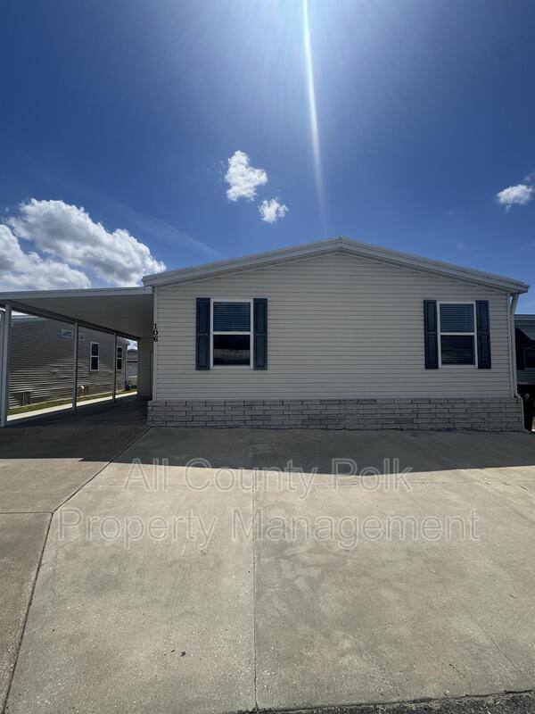 House for rent at 106 Reineke Rd, Winter Haven, FL 33884
