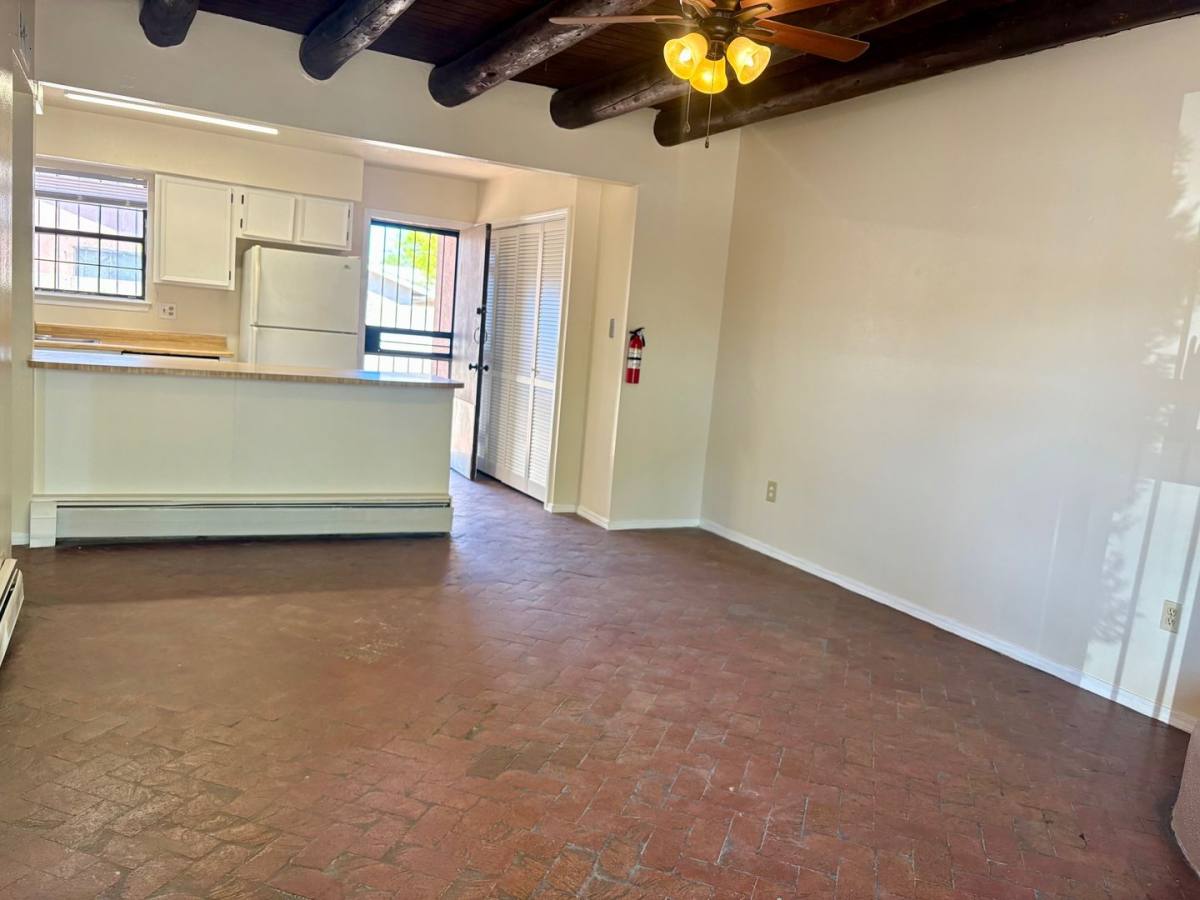 Apartment for rent at 604 Arno St NE, Albuquerque, NM 87102