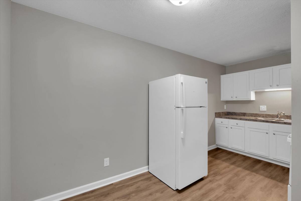 Apartment for rent at 421 Poplar Level Court, Louisville, KY 40219