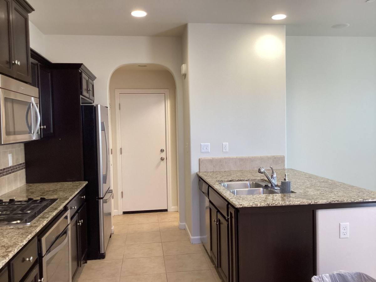 House for rent at 7009 N Harmony Dr, Fresno, CA 93711