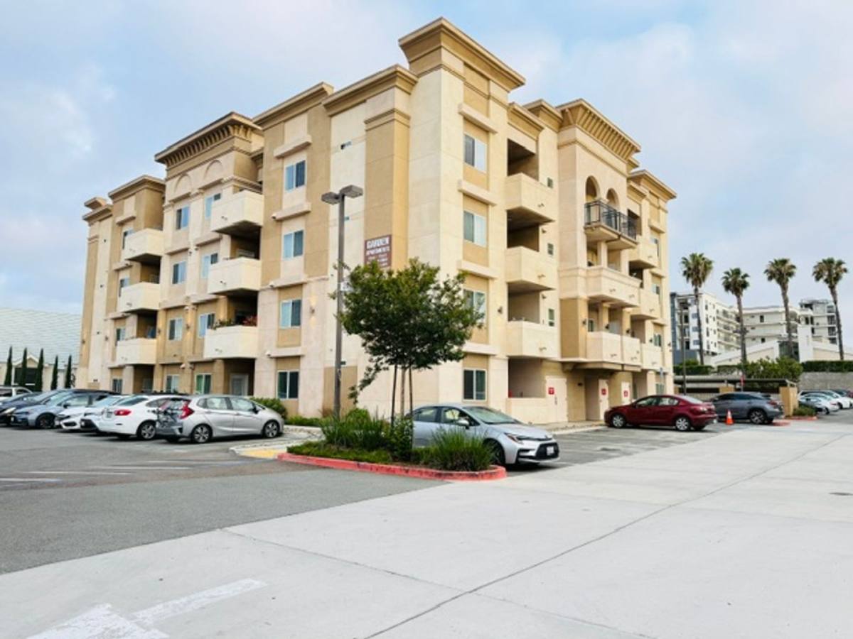 Apartment for rent at 2303 E 8th St, National City, CA 91950