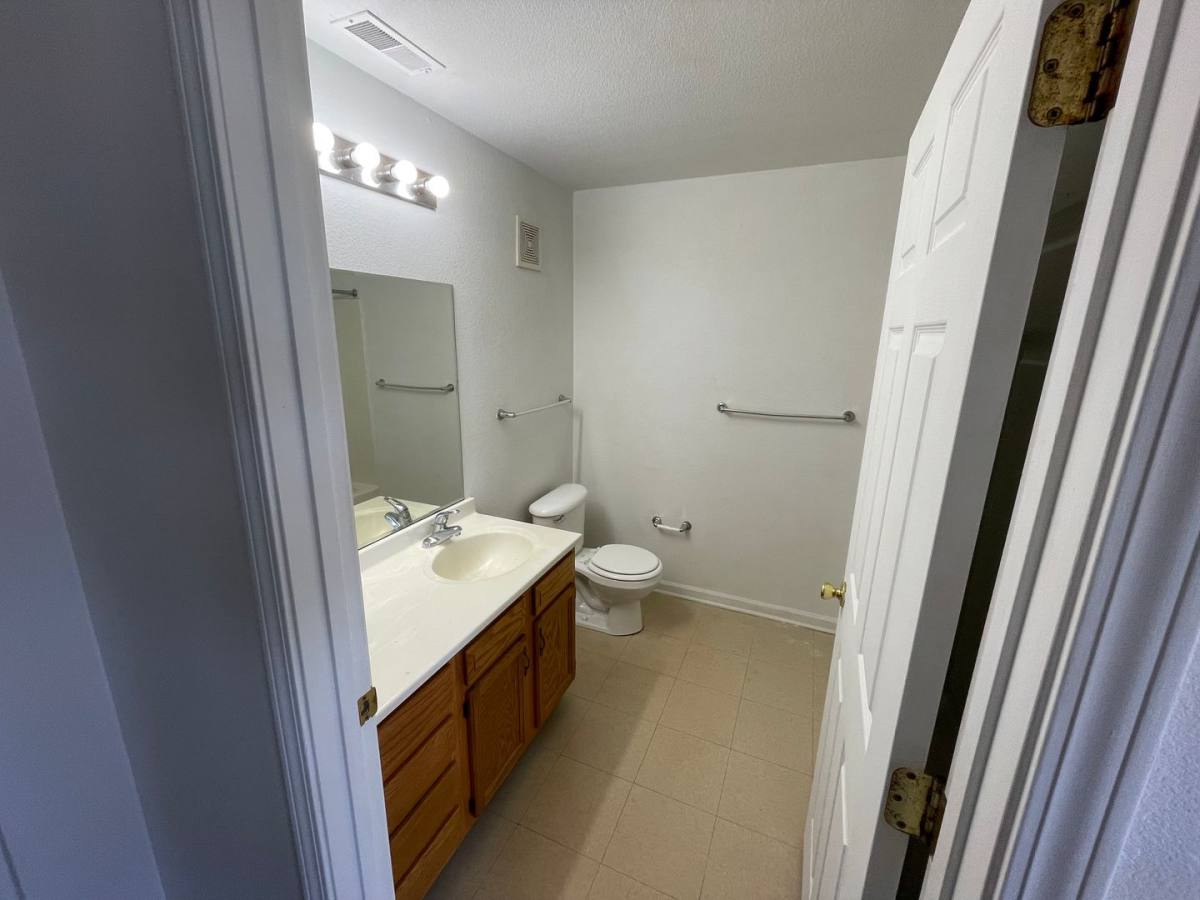 House for rent at 1304 E Liberty Circle, Greensburg, IN 47240