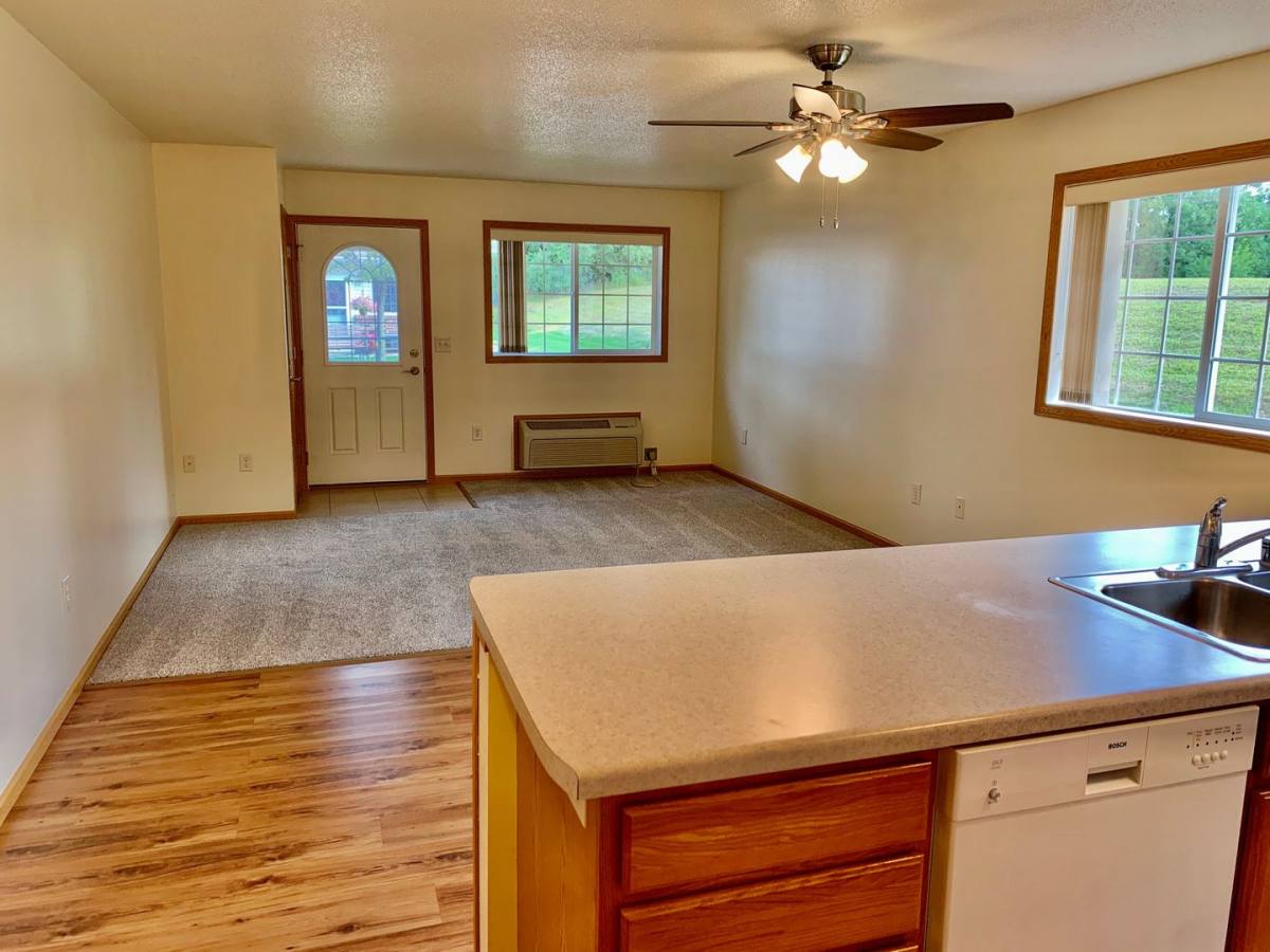 Townhouse for rent at 1077 Kristy Lane, Onalaska, WI 54650