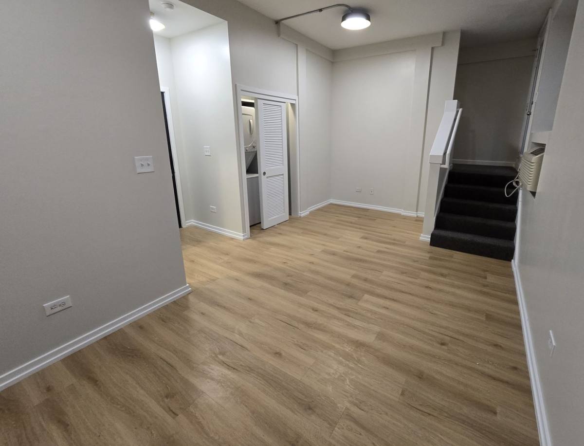Apartment for rent at 5051 N Kenmore Ave, Chicago, IL 60640