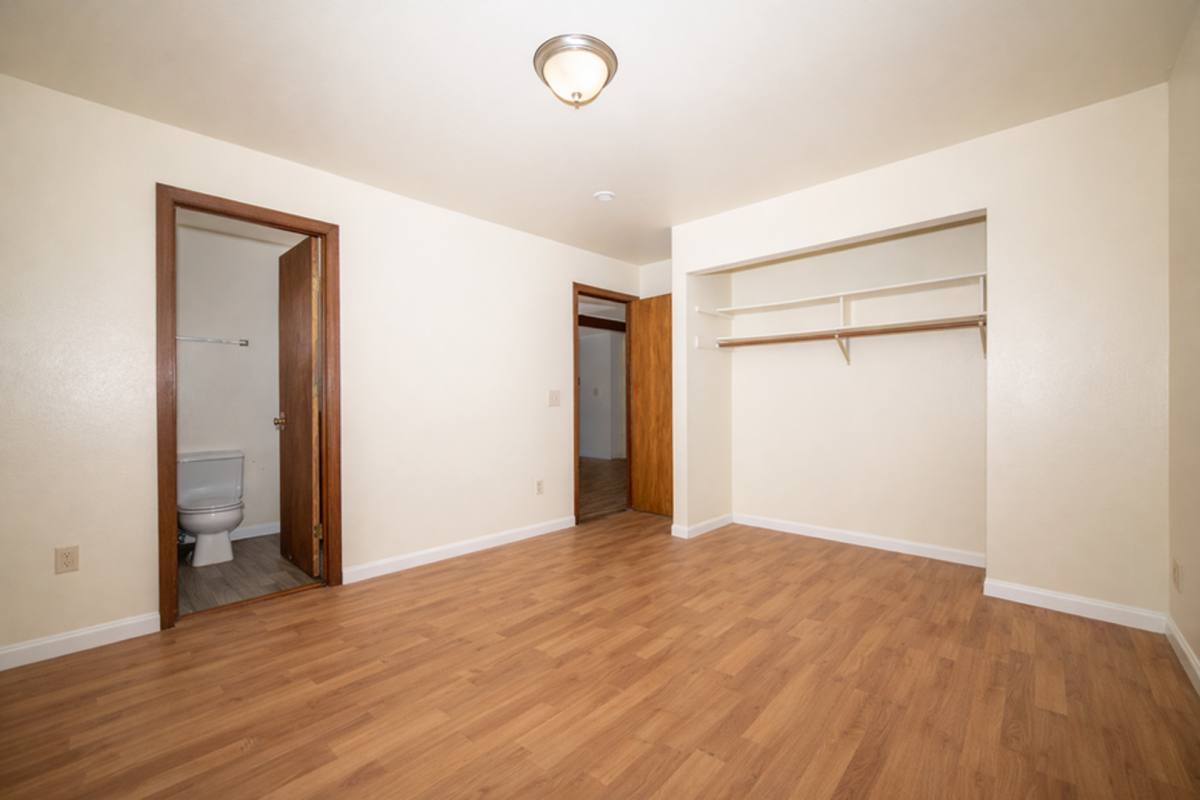 Apartment for rent at 231-241 Burritt Ave, Wisconsin Dells, WI 53965