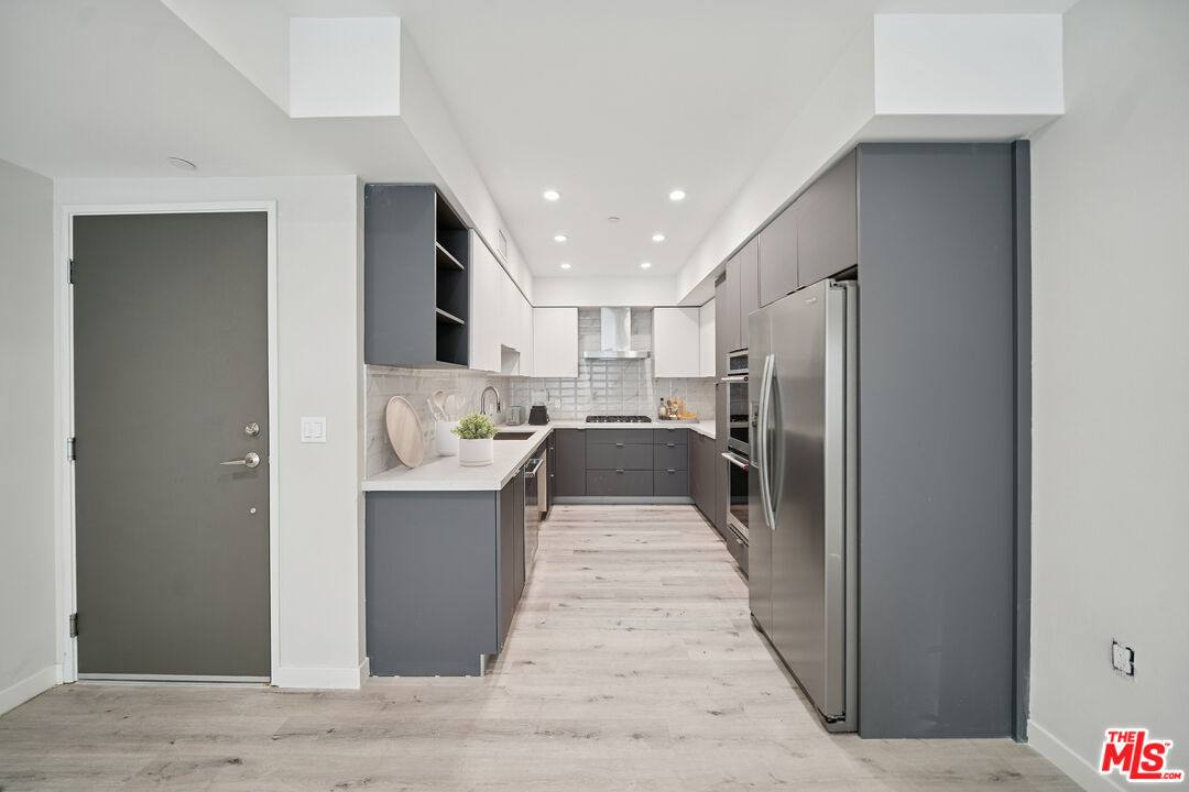 Condo for rent at 1051 S Corning St, Los Angeles, CA 90035