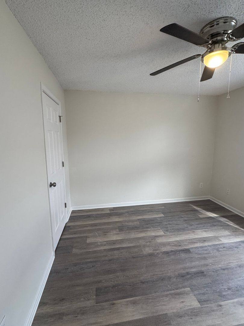 Apartment for rent at 2012-2014 Arlene Dr, Columbia, MO 65203