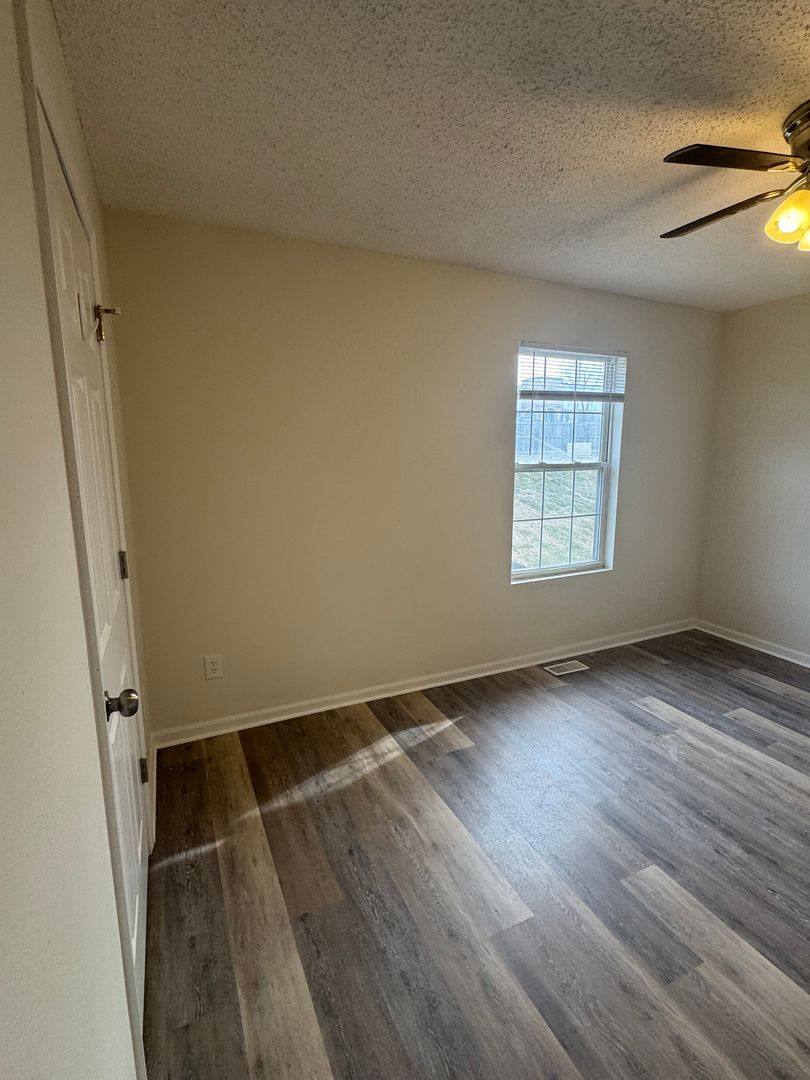 Apartment for rent at 2012-2014 Arlene Dr, Columbia, MO 65203