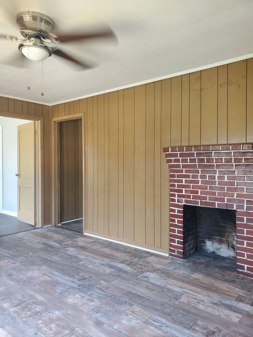 House for rent at 310 Savannah Ave, East Dublin, GA 31027
