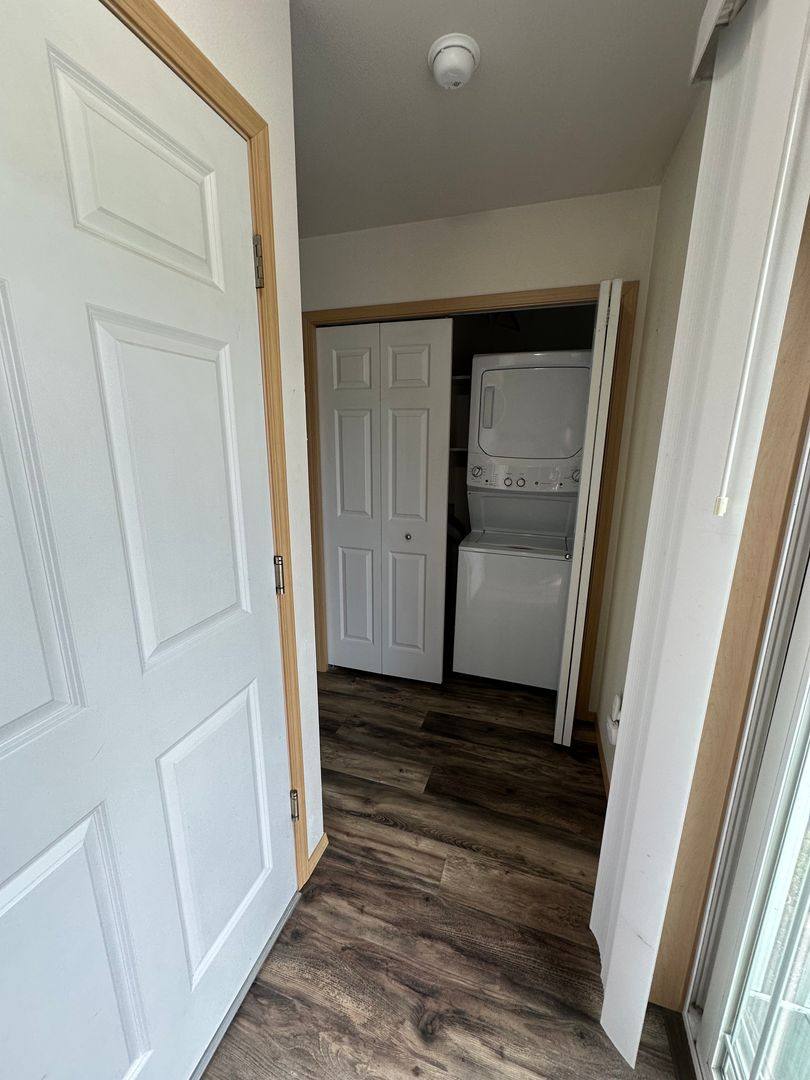 Townhouse for rent at 5705 Graham Ave, Sumner, WA 98390