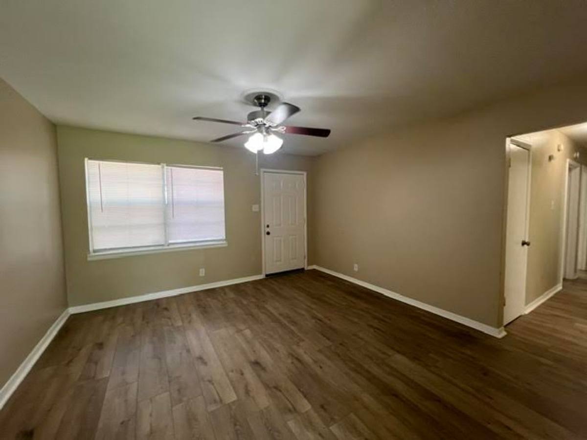 House for rent at 320 S Rita St, Waco, TX 76705