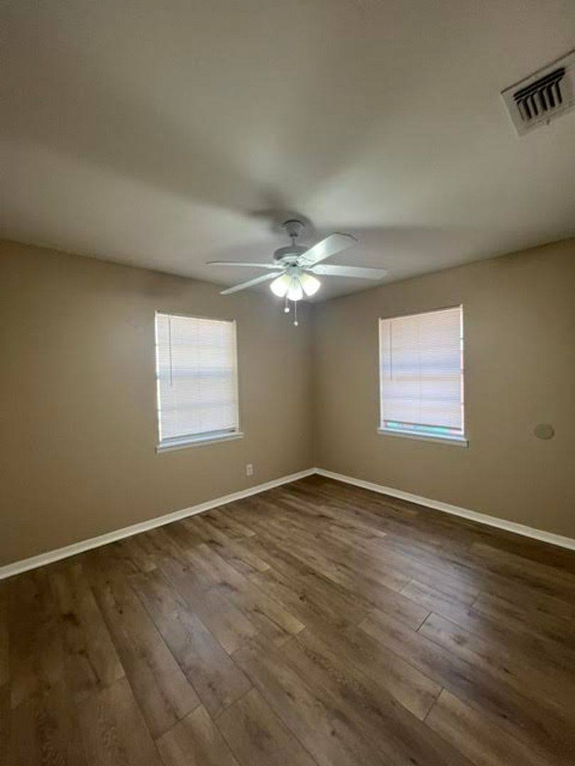 House for rent at 320 S Rita St, Waco, TX 76705