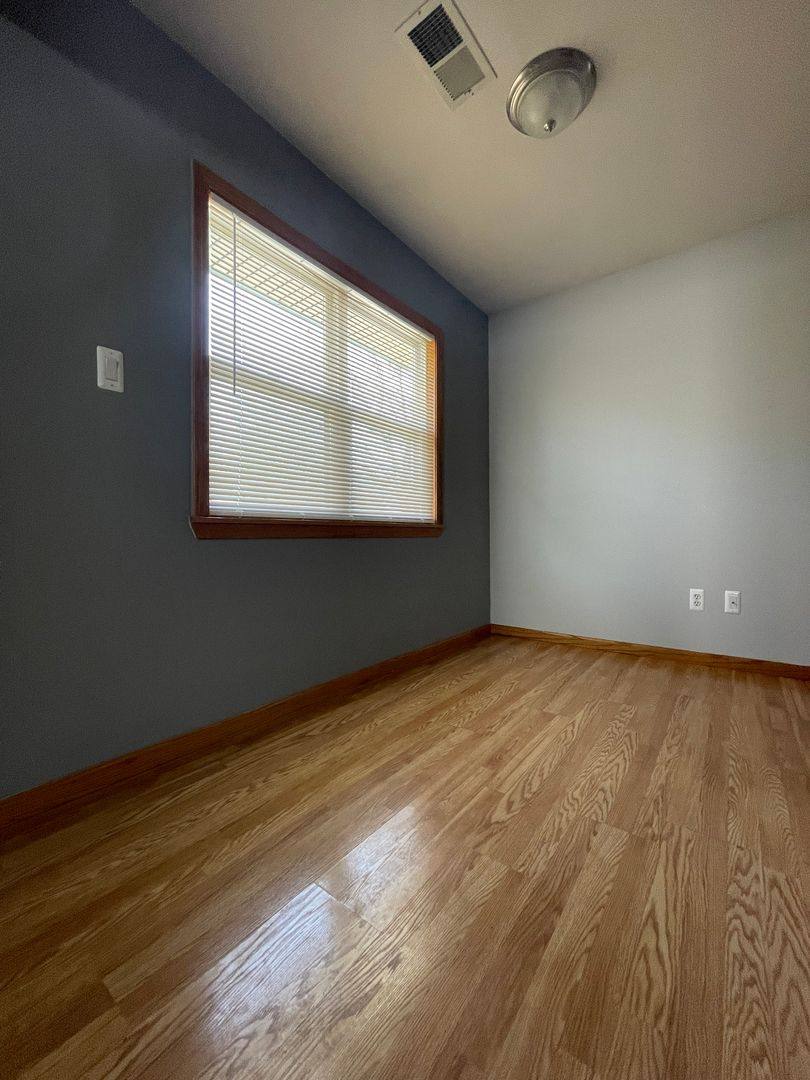House for rent at 27411 Long St, Livonia, MI 48152