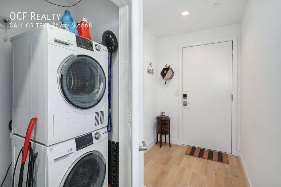 Apartment for rent at 507 S 8th St, Philadelphia, PA 19147