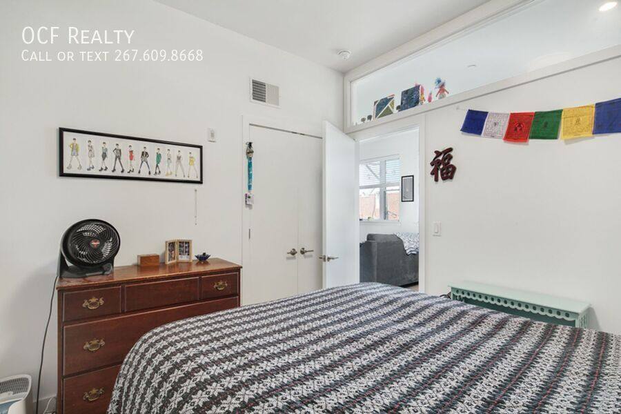 Apartment for rent at 507 S 8th St, Philadelphia, PA 19147