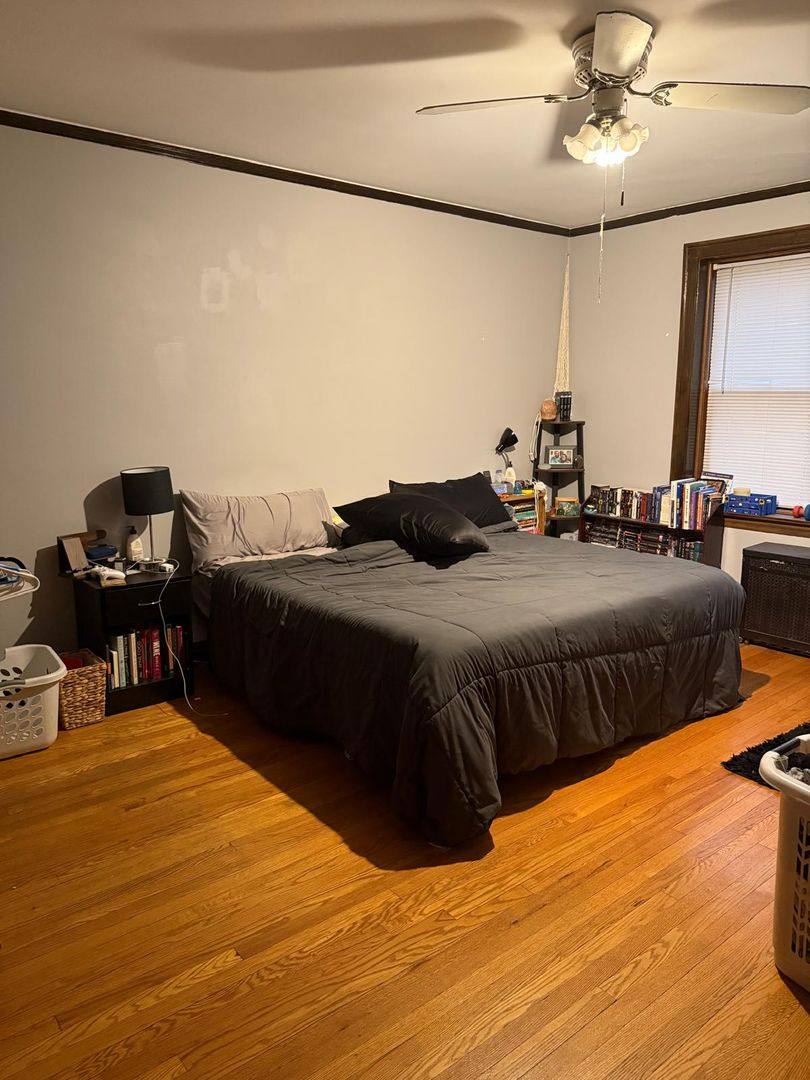 Apartment for rent at 4515 N Wolcott Ave, Chicago, IL 60640