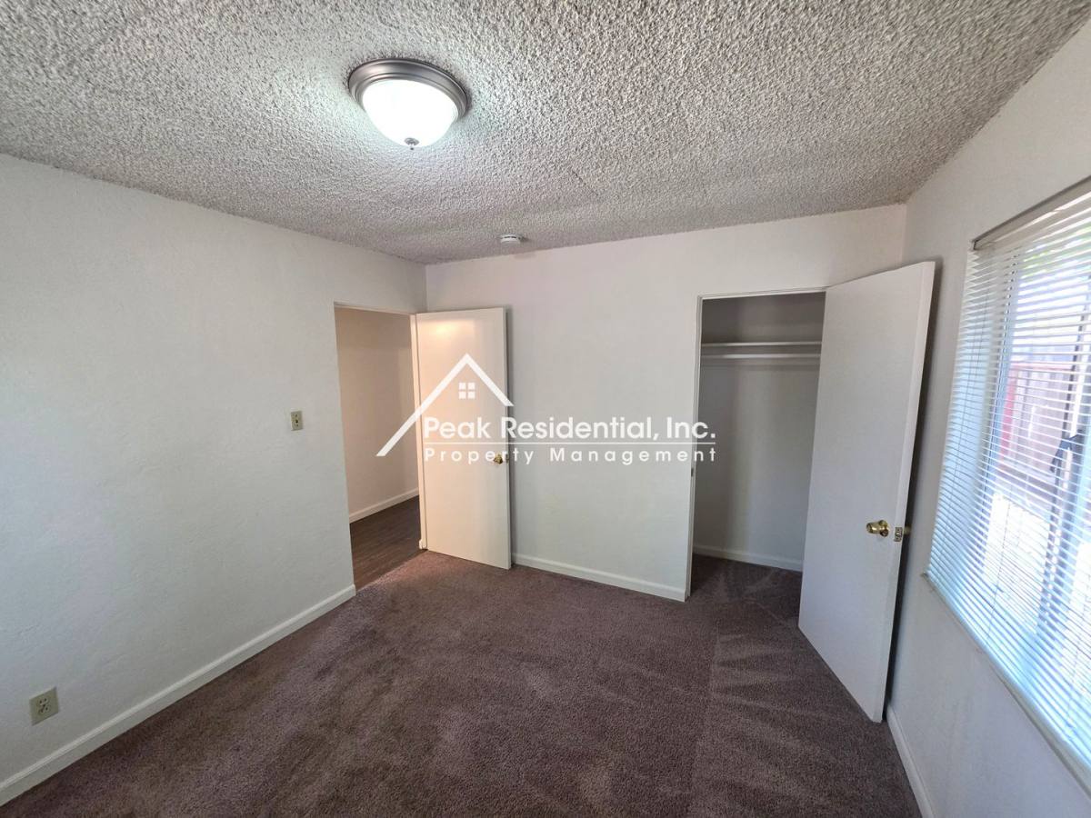 House for rent at 5934 69th St, Sacramento, CA 95824