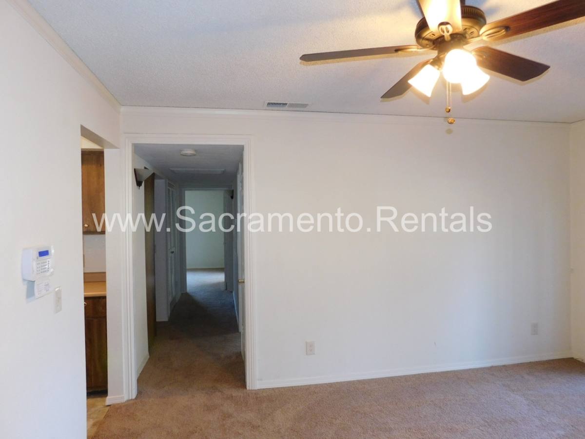 Condo for rent at 750 Del Verde Circle, Sacramento, CA 95833