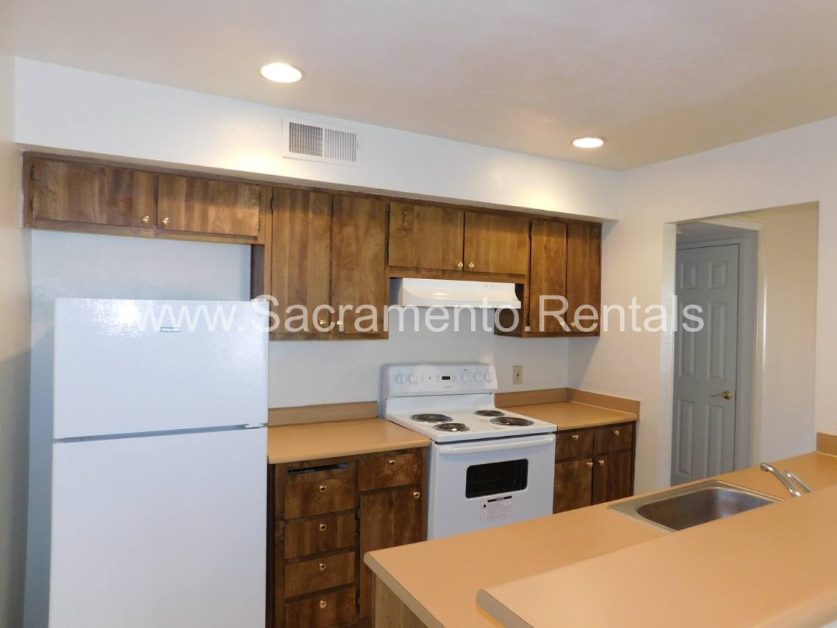 Condo for rent at 750 Del Verde Circle, Sacramento, CA 95833