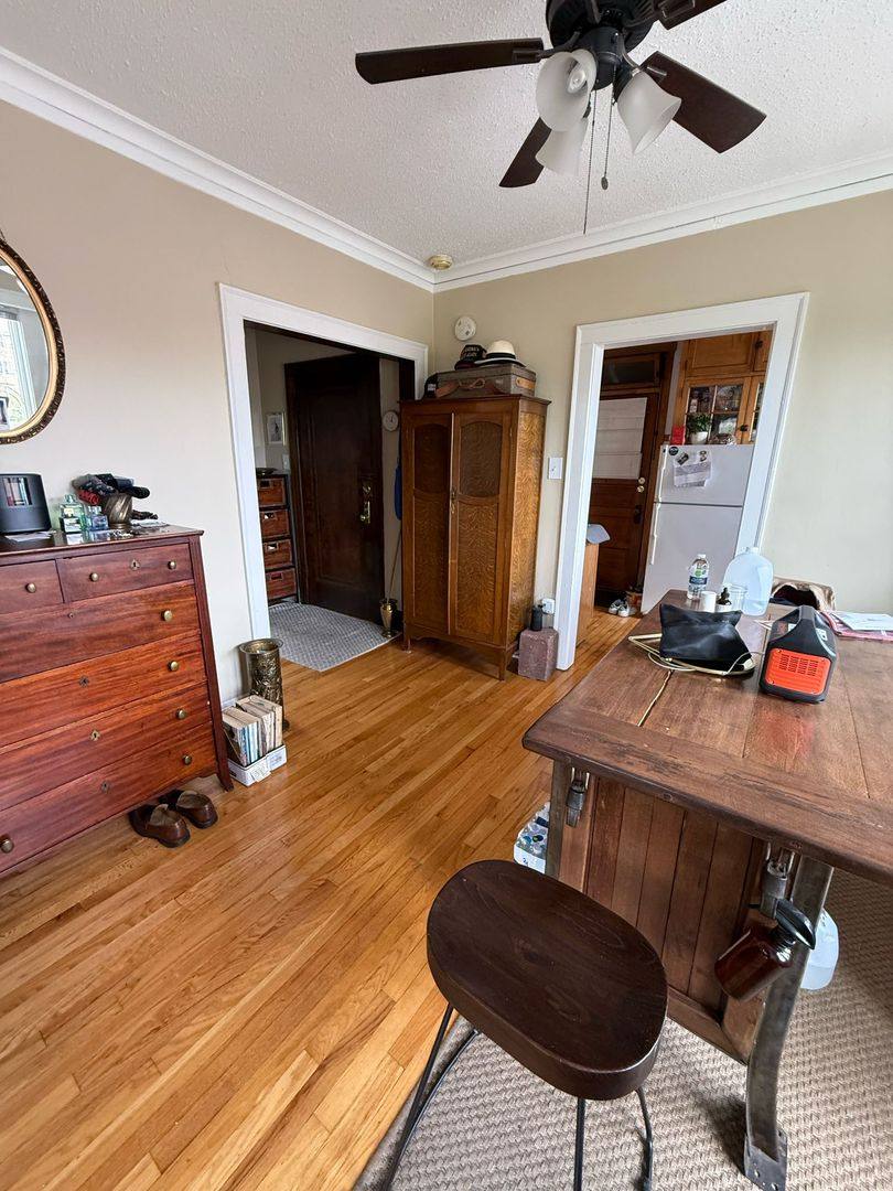Apartment for rent at 4604 N Kildare Ave, Chicago, IL 60630
