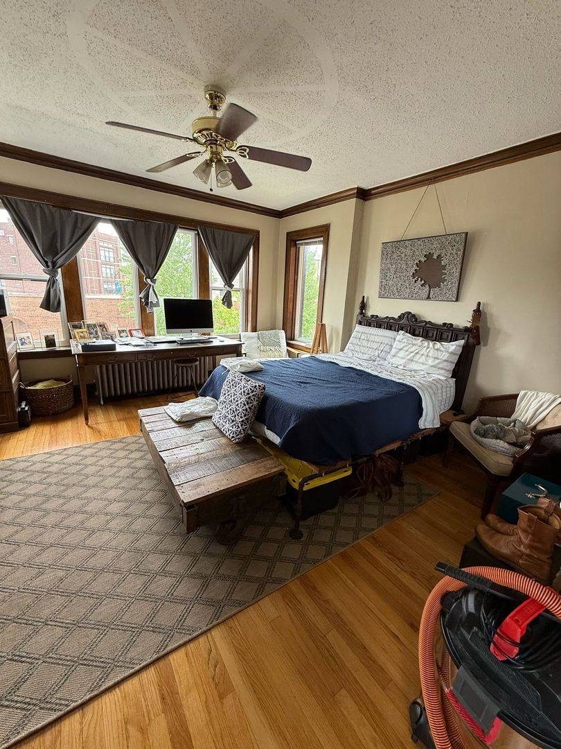 Apartment for rent at 4604 N Kildare Ave, Chicago, IL 60630