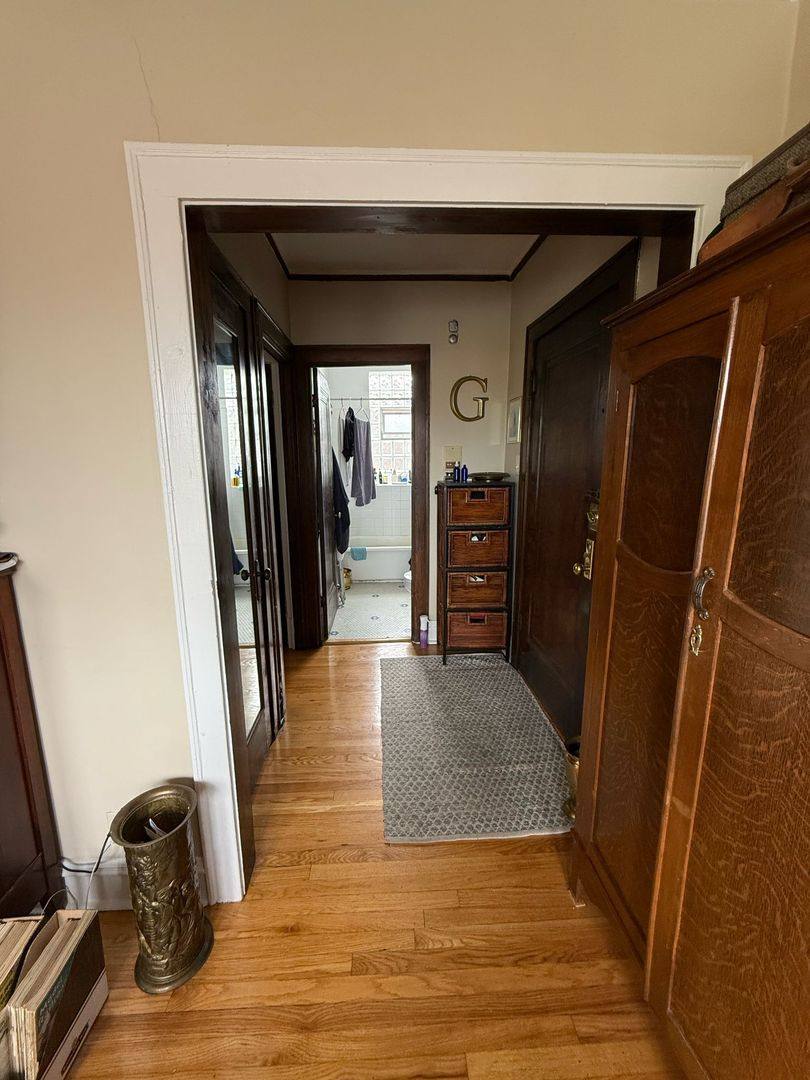 Apartment for rent at 4604 N Kildare Ave, Chicago, IL 60630