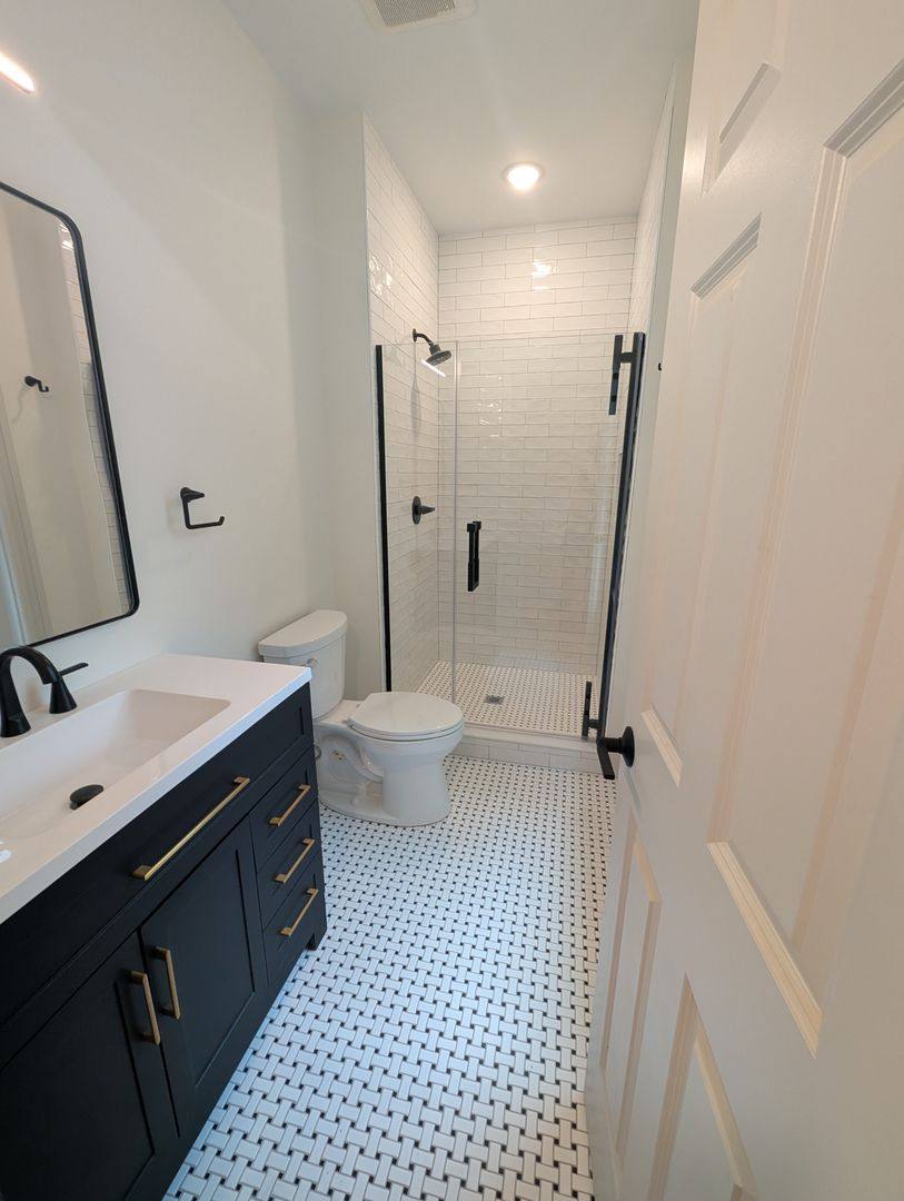 Apartment for rent at 521 Garrard St, Covington, KY 41011