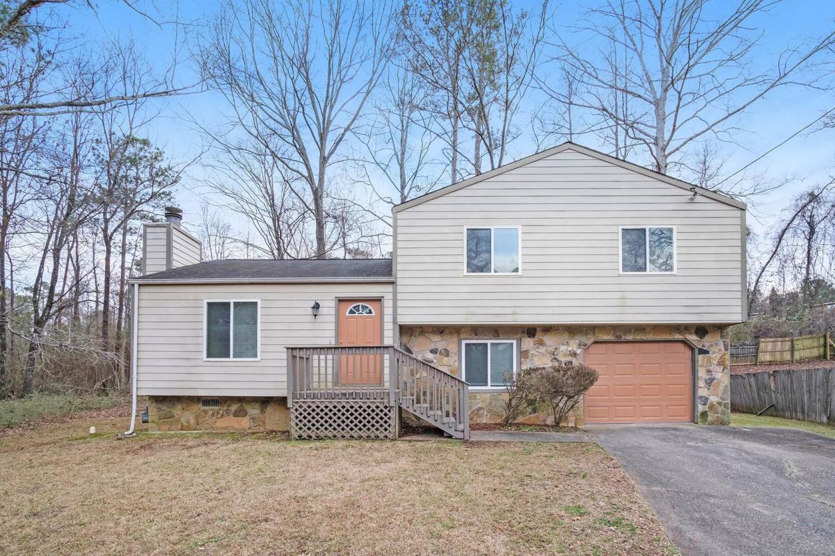House for rent at 1874 Vauxhall Dr, Lithonia, GA 30058