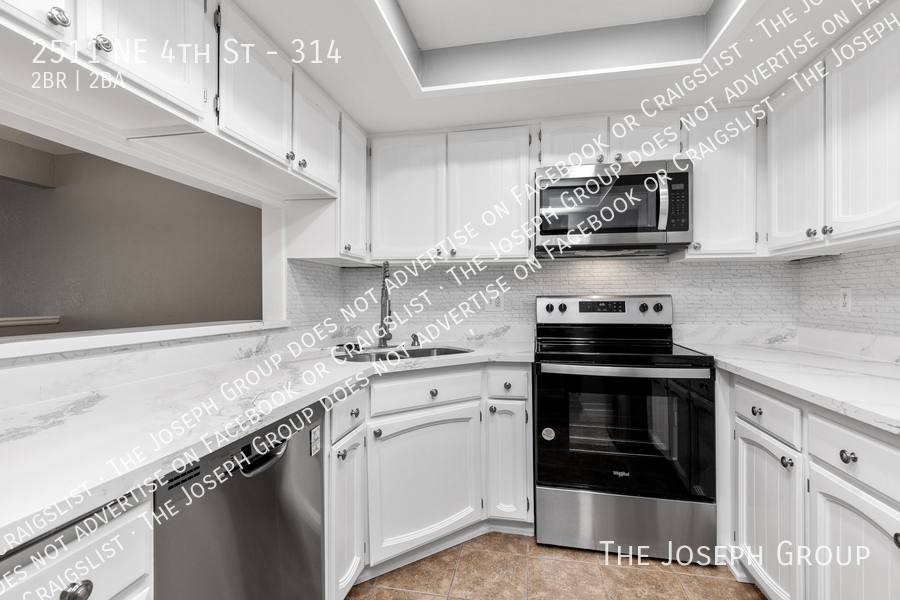 Condo for rent at 2511 NE 4th St #314, Renton, WA 98056