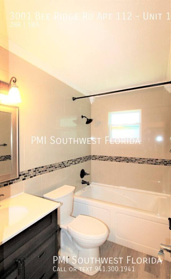 Apartment for rent at 3001 Bee Ridge Rd #112, Sarasota, FL 34239