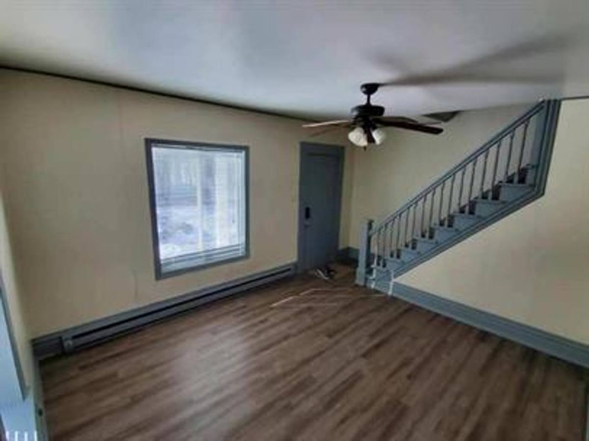 Apartment for rent at 324 2nd St, Menominee, MI 49858