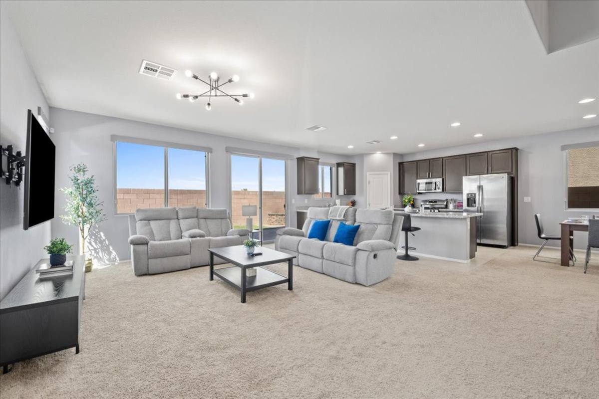 House for rent at 8524 Blazing Desert Ave, Las Vegas, NV 89113