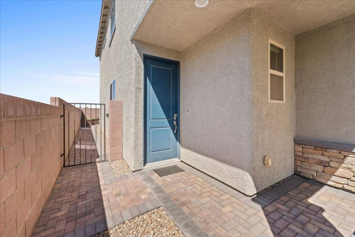 House for rent at 8524 Blazing Desert Ave, Las Vegas, NV 89113