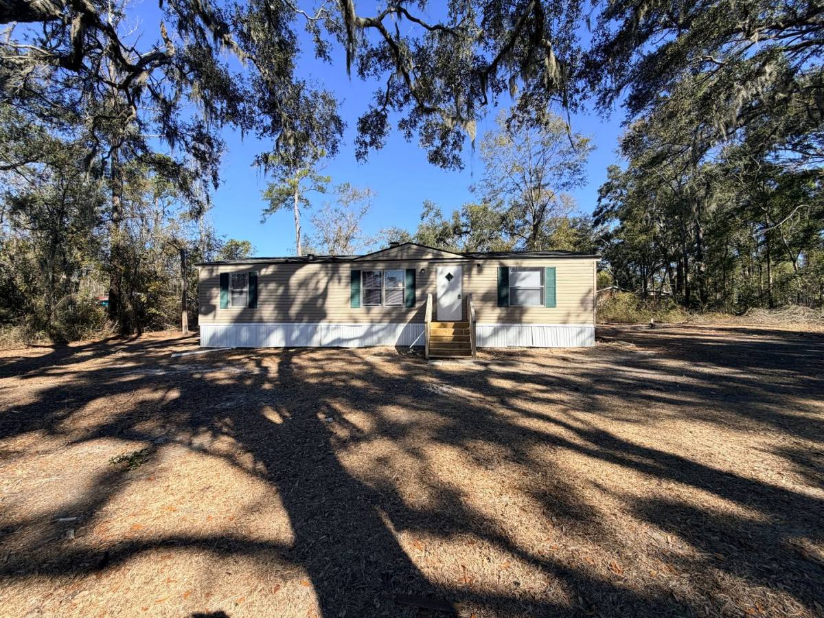 House for rent at 4274 Bent Tree Dr, Valdosta, GA 31602