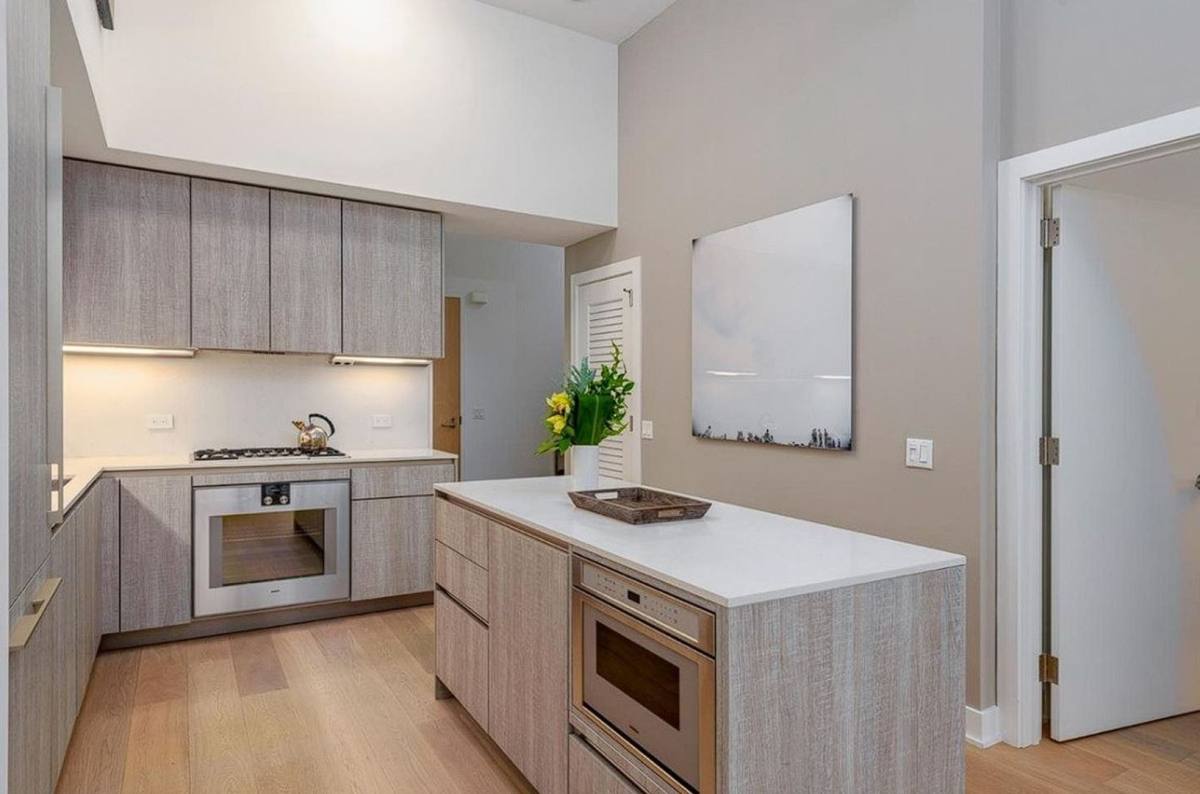Condo for rent at 333 Beale St, San Francisco, CA 94105