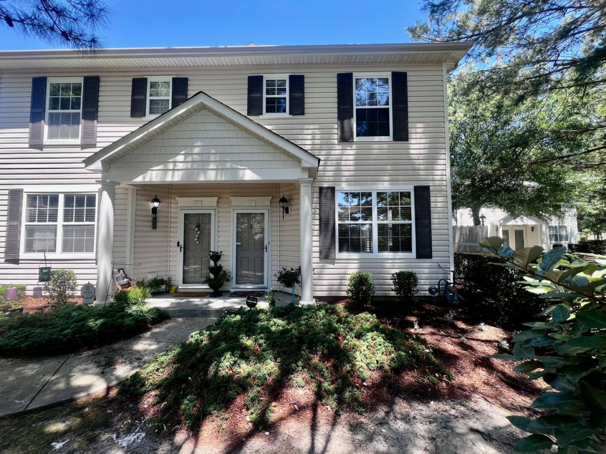 Condo for rent at 4581 Duffy Dr, Virginia Beach, VA 23462