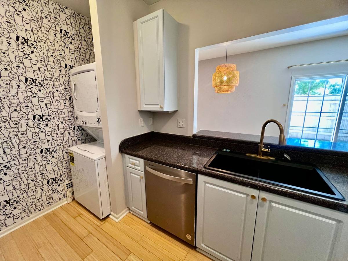 Condo for rent at 4581 Duffy Dr, Virginia Beach, VA 23462