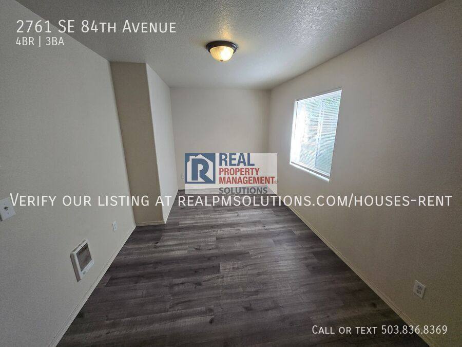 House for rent at 2761 SE 84th Ave, Portland, OR 97266